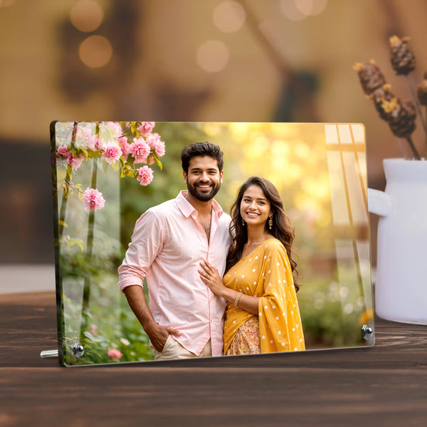 Fashionury Acrylic Photo Frame Landscape with metal stud supports