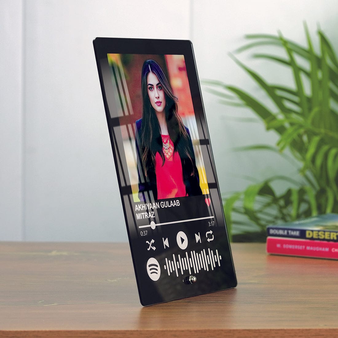 Side view of Fashionury Photo Frame Acrylic Spotify Plaque on Black Frame with metal stud Supporting