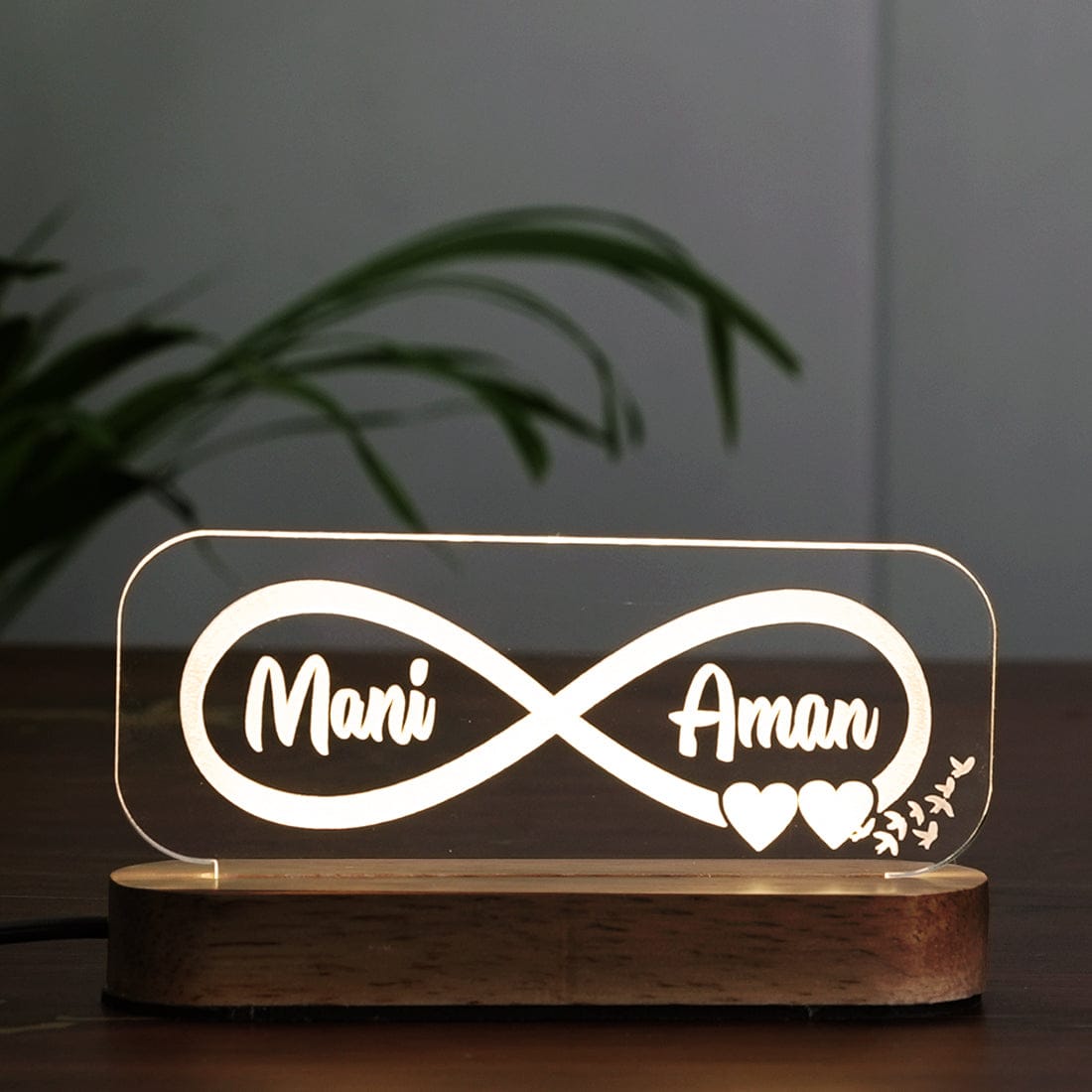 Fashionury Custom Name Engraved Acrylic LED Night Wooden Base Lamp with warm 