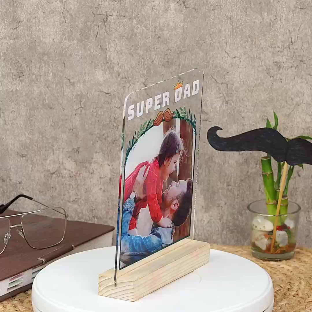 Showcase Video of Personalised Super Dad acrylic photo plaque with father and daughter photo on wooden base for Father's Day gift
