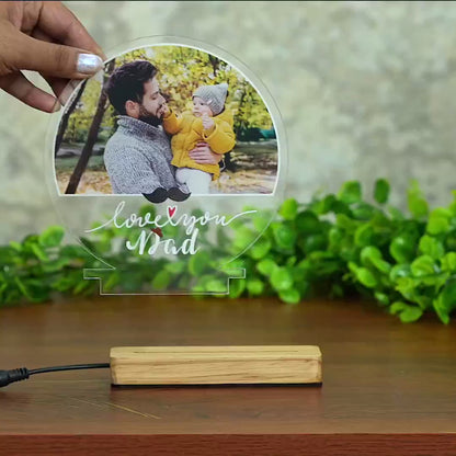 Closeup Video of Love You Dad round acrylic LED photo lamp with father and child picture on wooden base for Father's Day gift