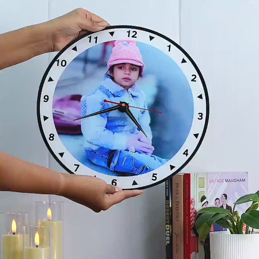 Close up video of working mechanism of Custom Acrylic Photo Wall Clock
