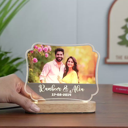 Video capturing the moment the Photo Led lamp is switched on and the photo starts glowing